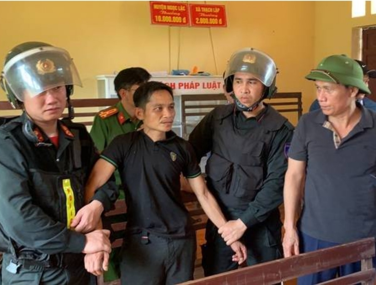 bắt giữ đối tượng ở thanh hóa chém chết người rồi trốn vào rừng hình ảnh 1 bat giu doi tuong o thanh hoa chem chet nguoi roi tron vao rung hinh anh 1