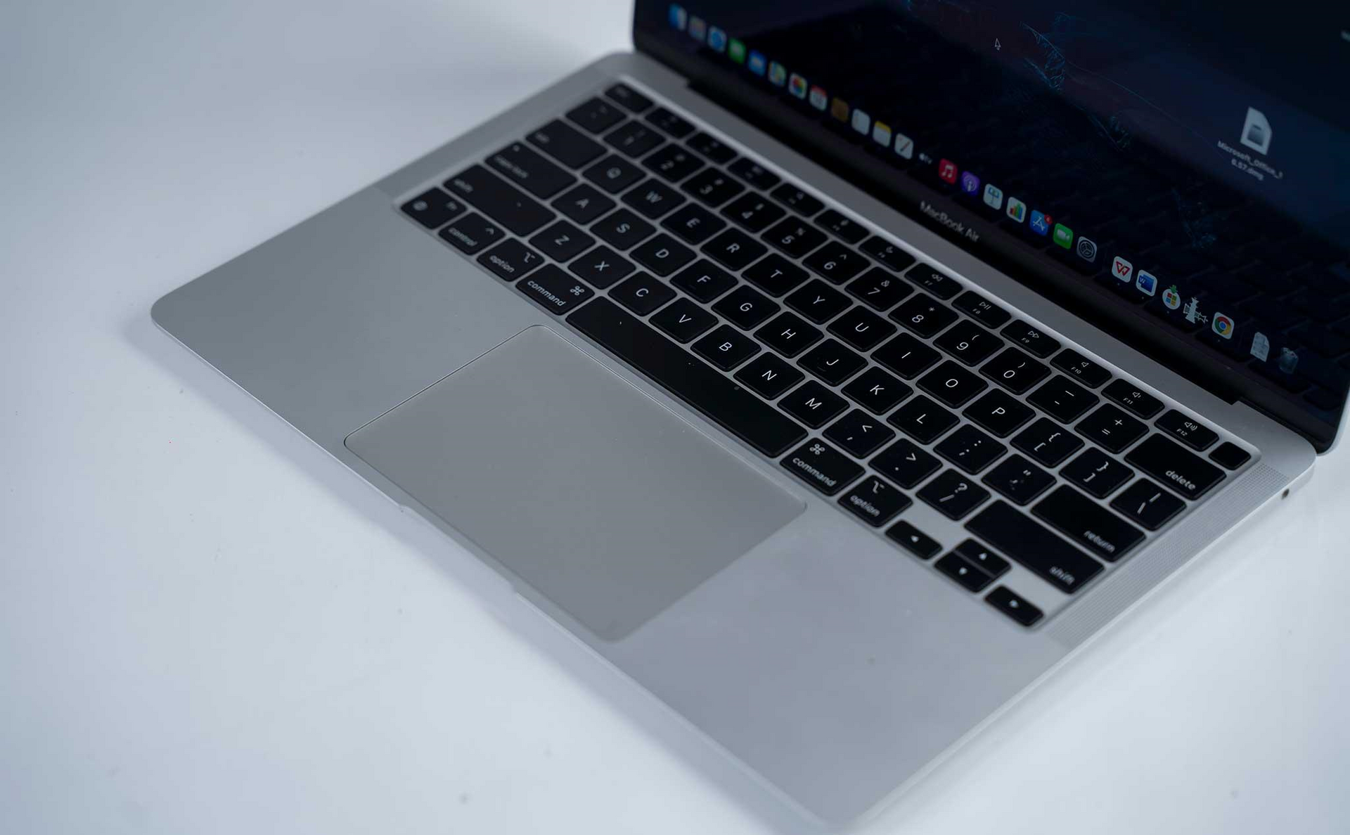 5 lý do MacBook Air M1 bán cực chạy trong năm 2022 - 3