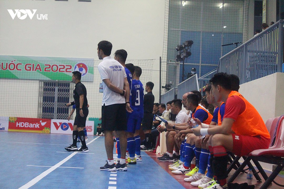 vovlive_futsal_tran2_anh7.png