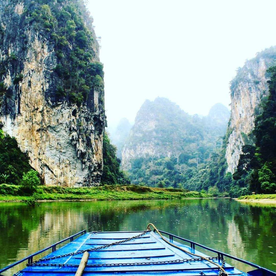 Hồ nước ngọt đẹp bậc nhất Việt Nam huyền ảo như tranh, nhất định phải đến 1 lần - 4