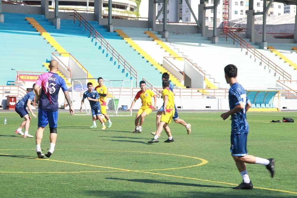 Đội UBND huyện Thanh Trì vô địch giải bóng đá Xây dựng mở rộng lần thứ VI - 6