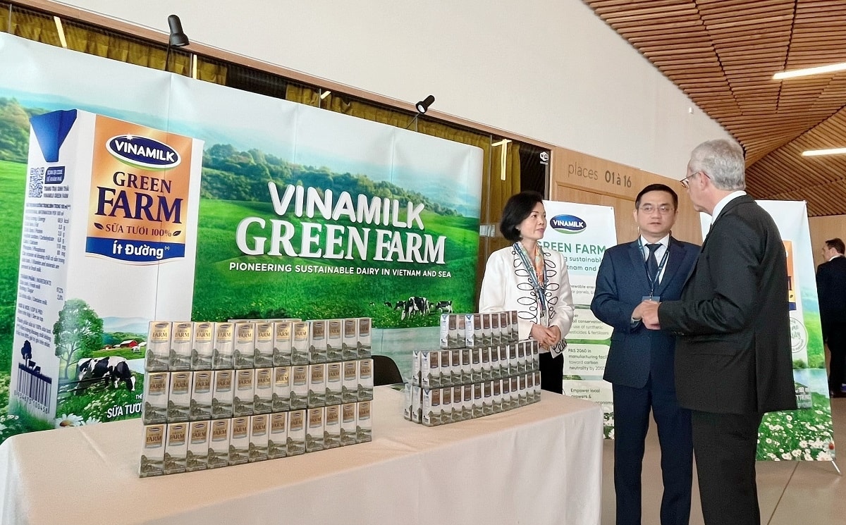 mo hinh vinamilk green farm duoc chia se tai hoi nghi sua toan cau hinh anh 2