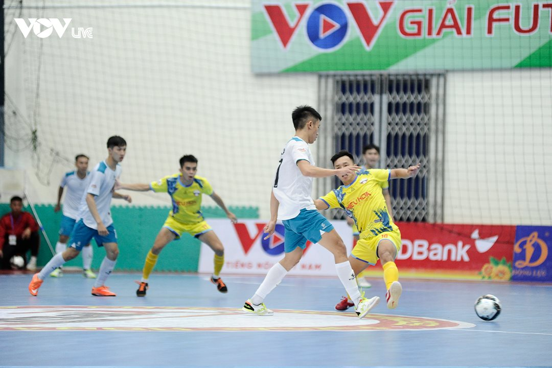 vovlive_futsal_7.png