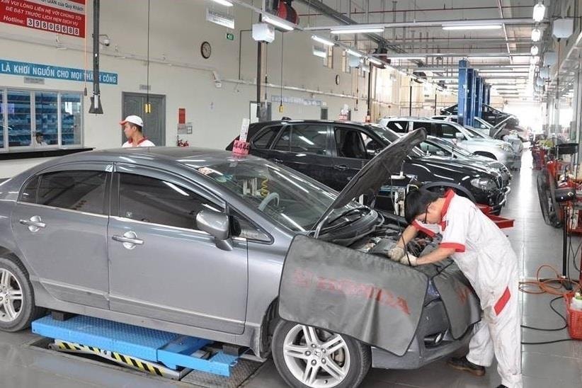 3 năm không bảo dưỡng xe, mất ngay chục triệu vì muội than bám tắc nghẹt cổ hút - 1