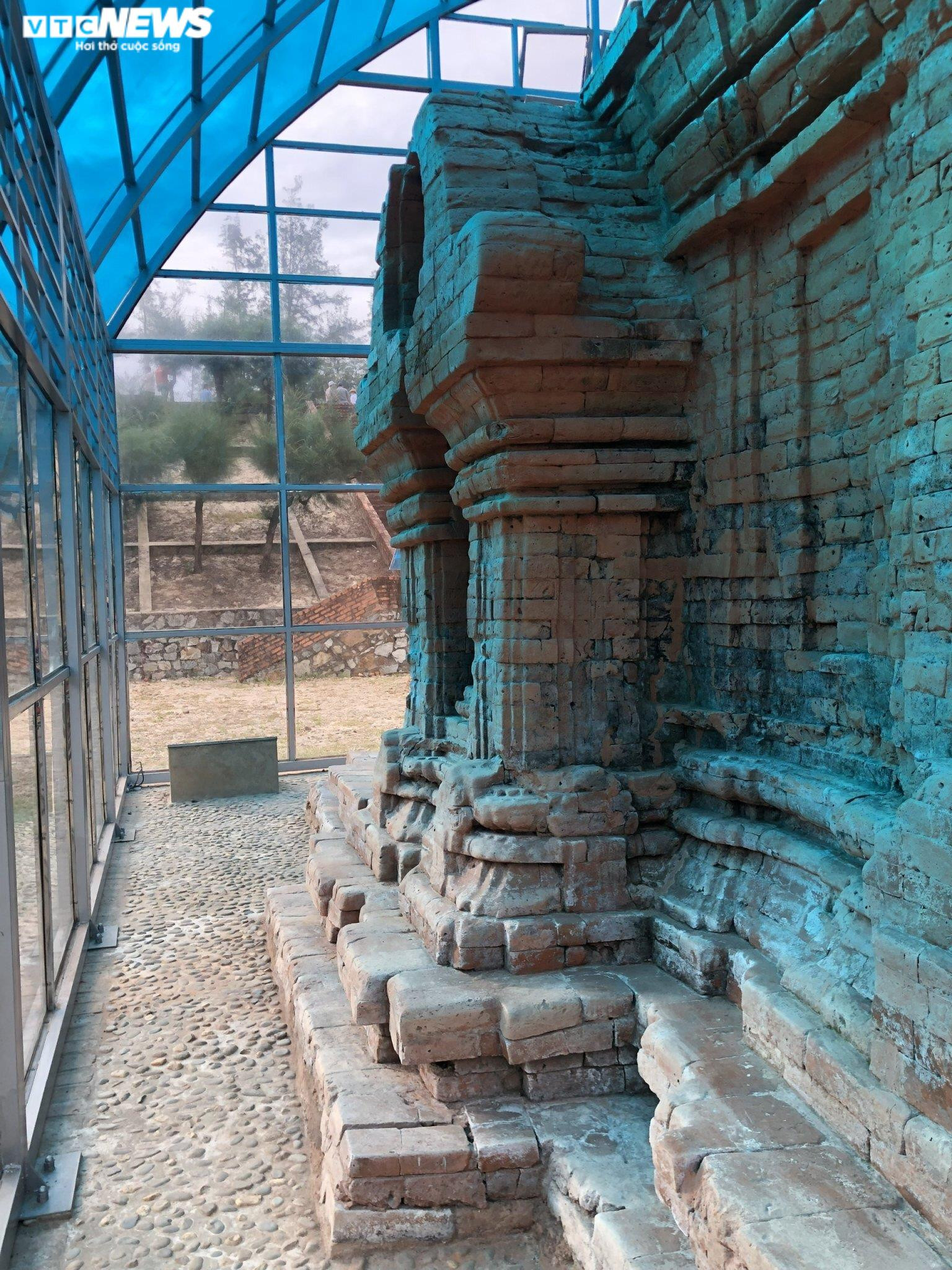 Bên trong tháp cổ chôn sâu dưới lòng đất được công nhận kỷ lục thế giới ở Huế - 5