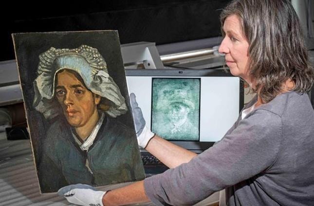 Phát lộ bí mật ẩn giấu hơn 100 năm dưới bức tranh của danh họa Van Gogh - 1