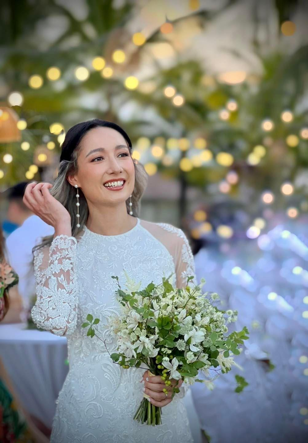 Anna Trương cưới ở Việt Nam, Diva Mỹ Linh không ăn nổi vì vừa lo vừa vui - 1