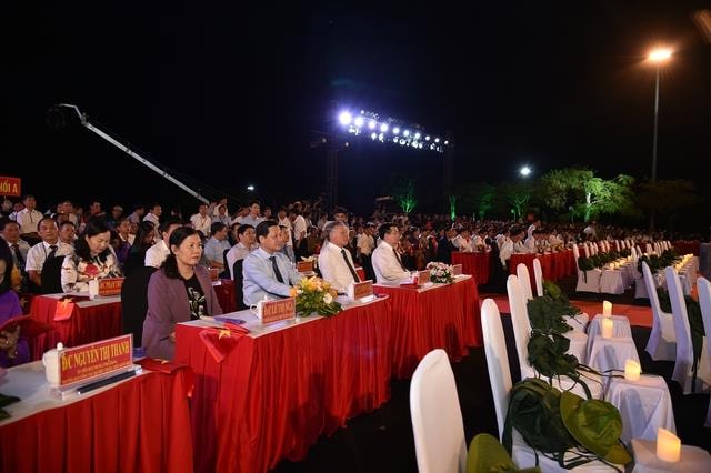 'Khúc tráng ca hòa bình' tái hiện và khắc ghi những trang sử hào hùng - 6