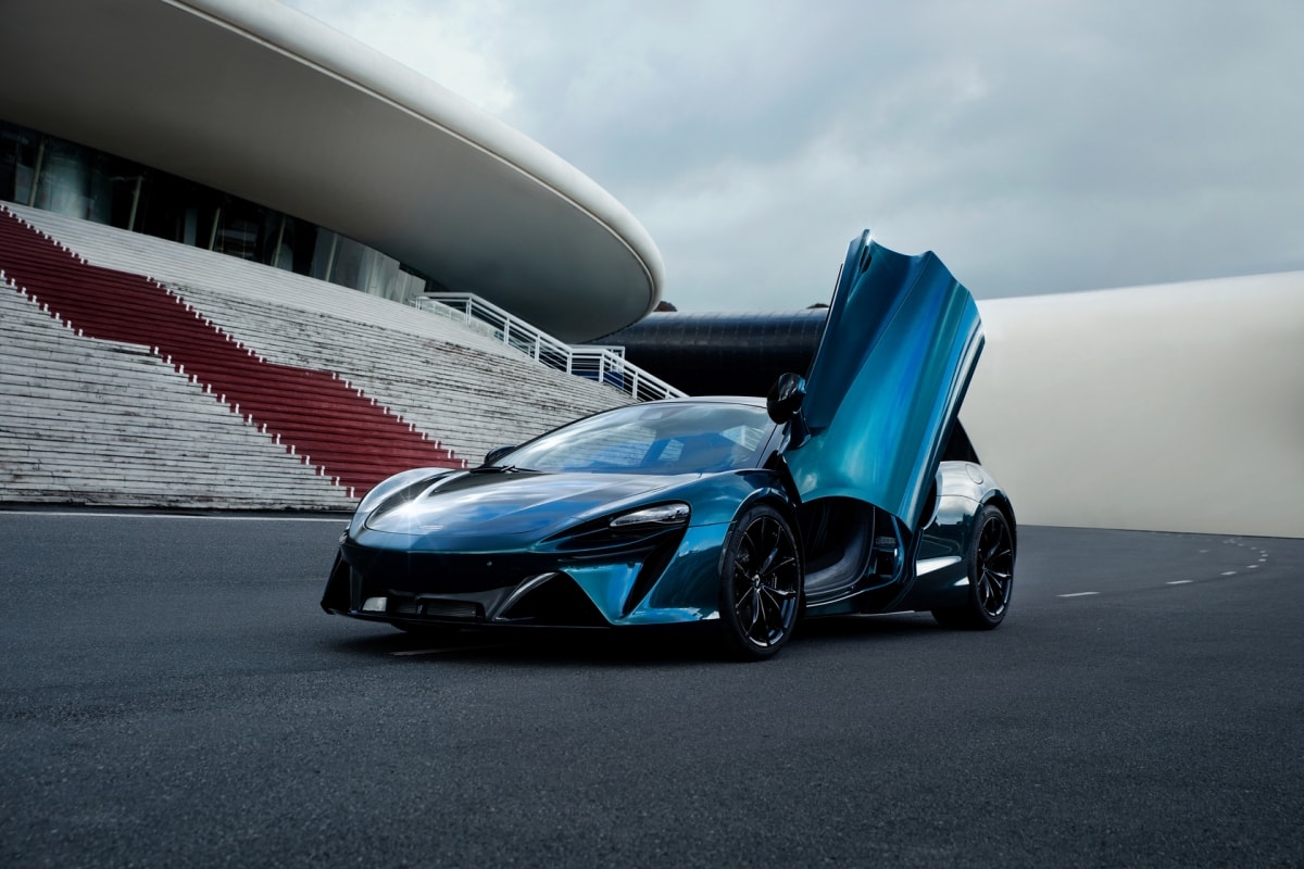 sieu xe hybrid mclaren artura gia gan 15 ty dong trung bay tai viet nam hinh anh 10