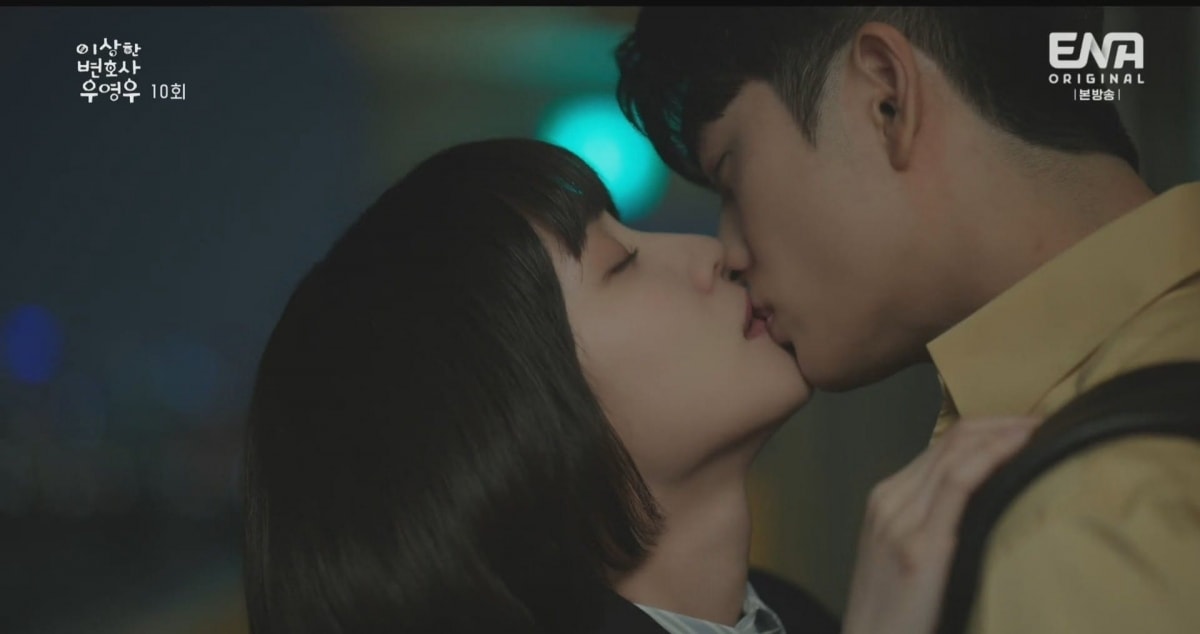 kang tae oh nói về cảnh hôn gây sốt trong phim nữ luật sư kỳ lạ woo young woo hình ảnh 2 kang tae oh noi ve canh hon gay sot trong phim nu luat su ky la woo young woo hinh anh 2
