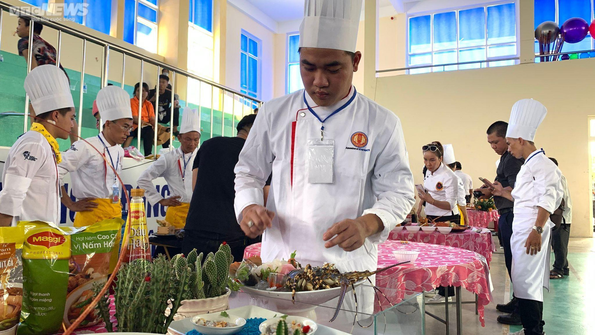 '100 món ăn chế biến từ tôm hùm' xác lập kỷ lục Guiness Việt Nam - 8