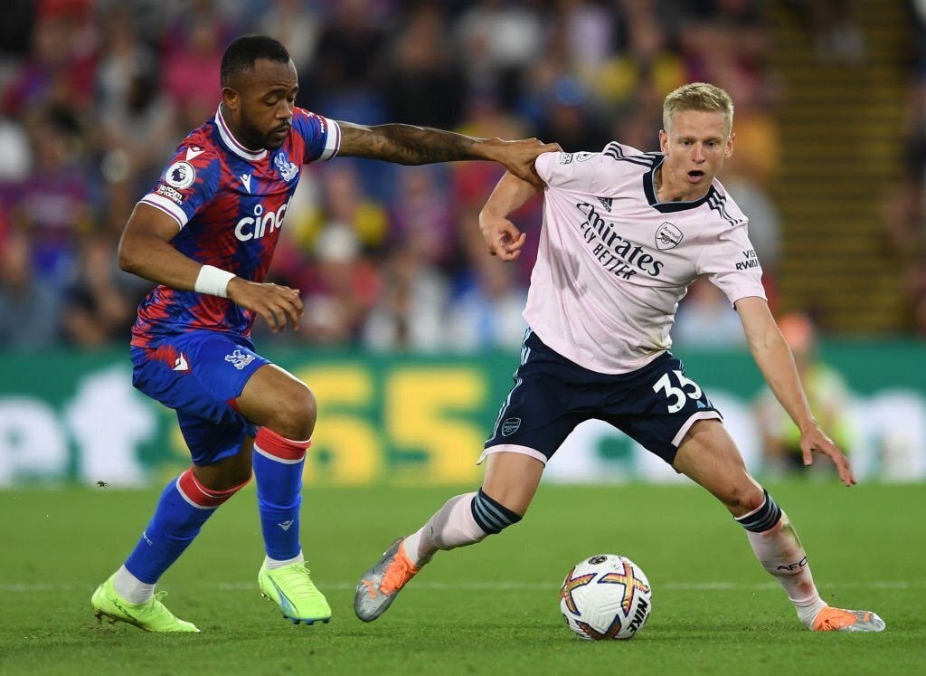 Ngoại Hạng Anh mở màn: Arsenal thắng trận đầu tiên - 1