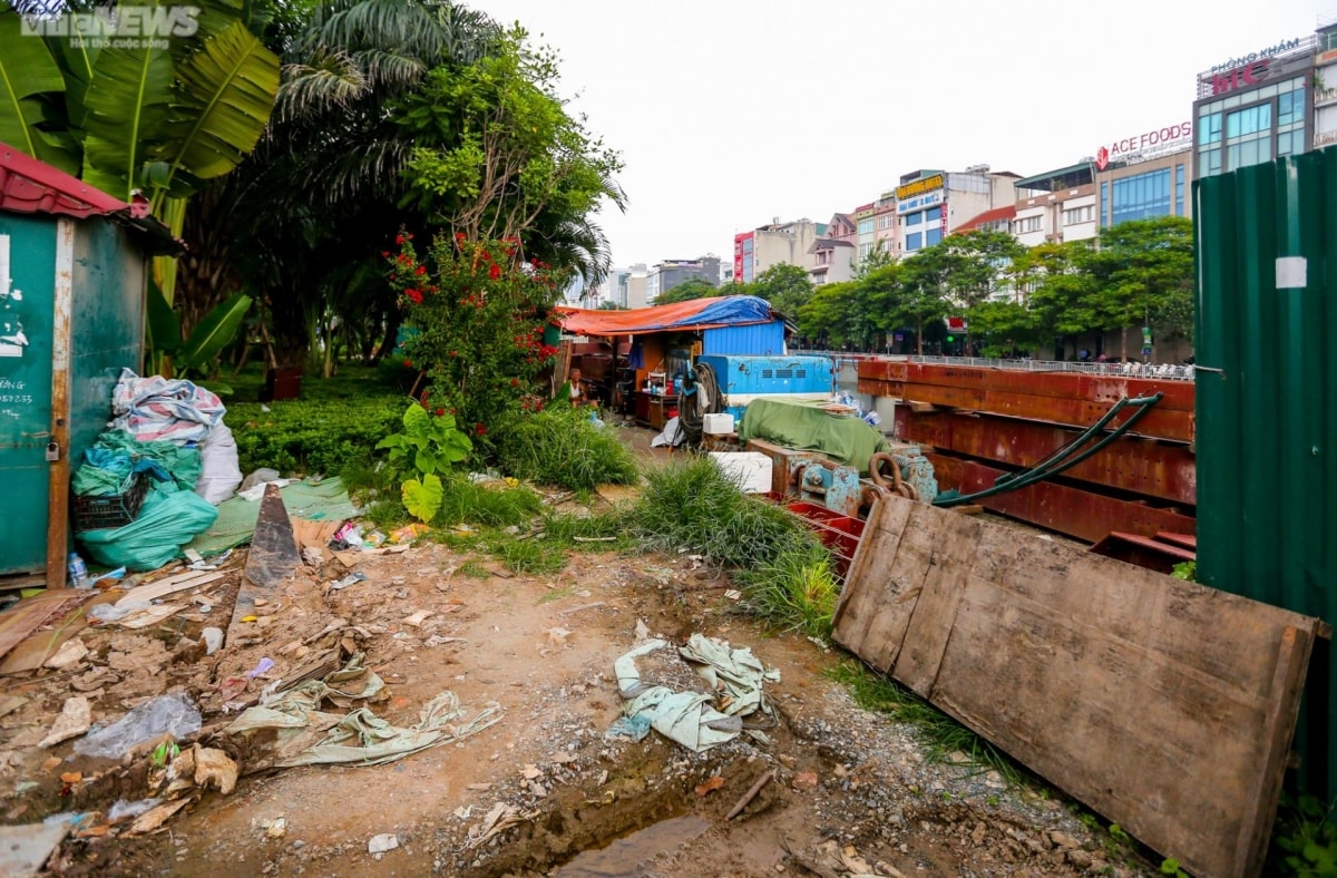 tuyen duong di bo duoc dau tu 64 ty dong tai ha noi thanh noi do rac, ban tra da hinh anh 11