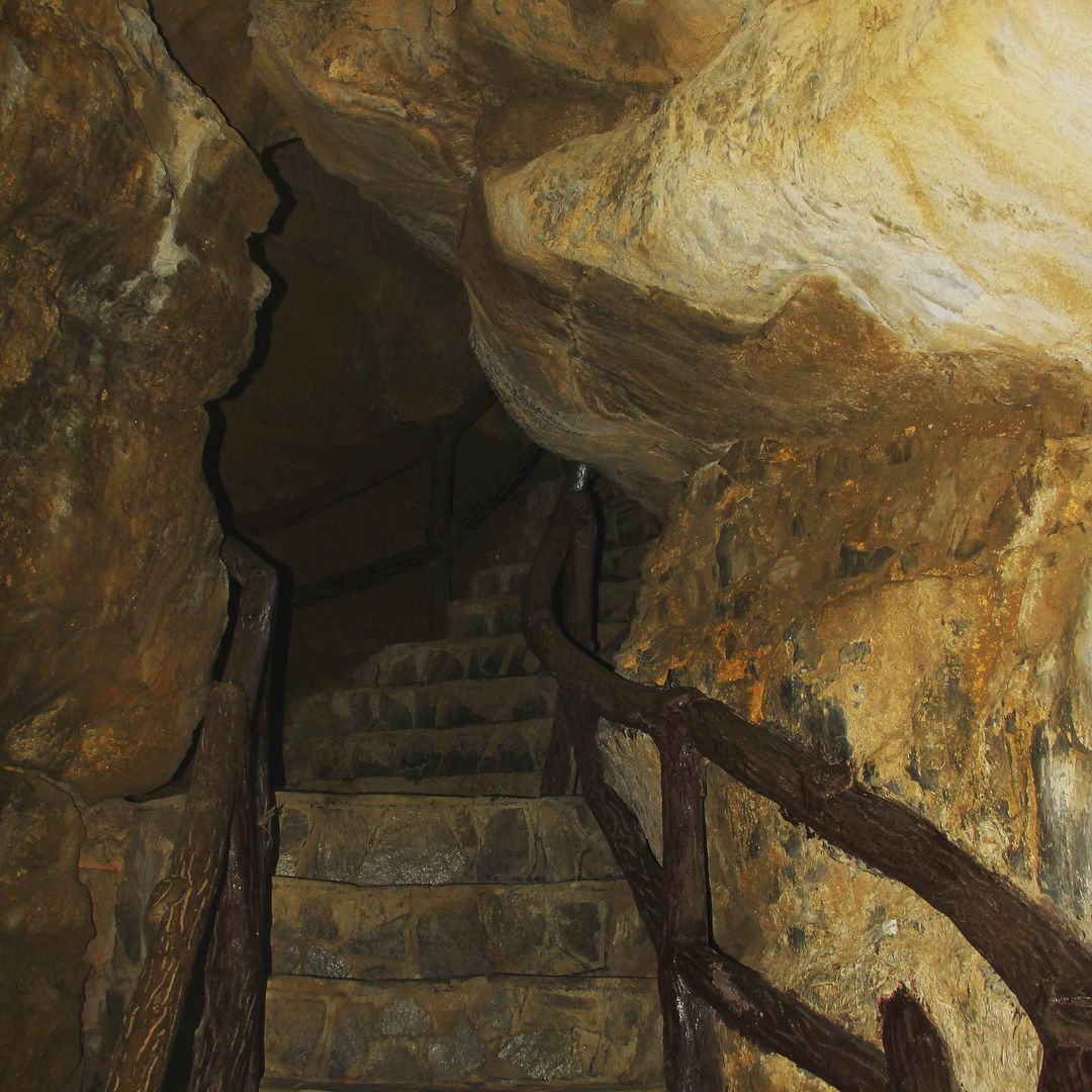 Khám phá vẻ huyền bí của hang động tương truyền là nơi Thạch Sanh cứu công chúa - 5