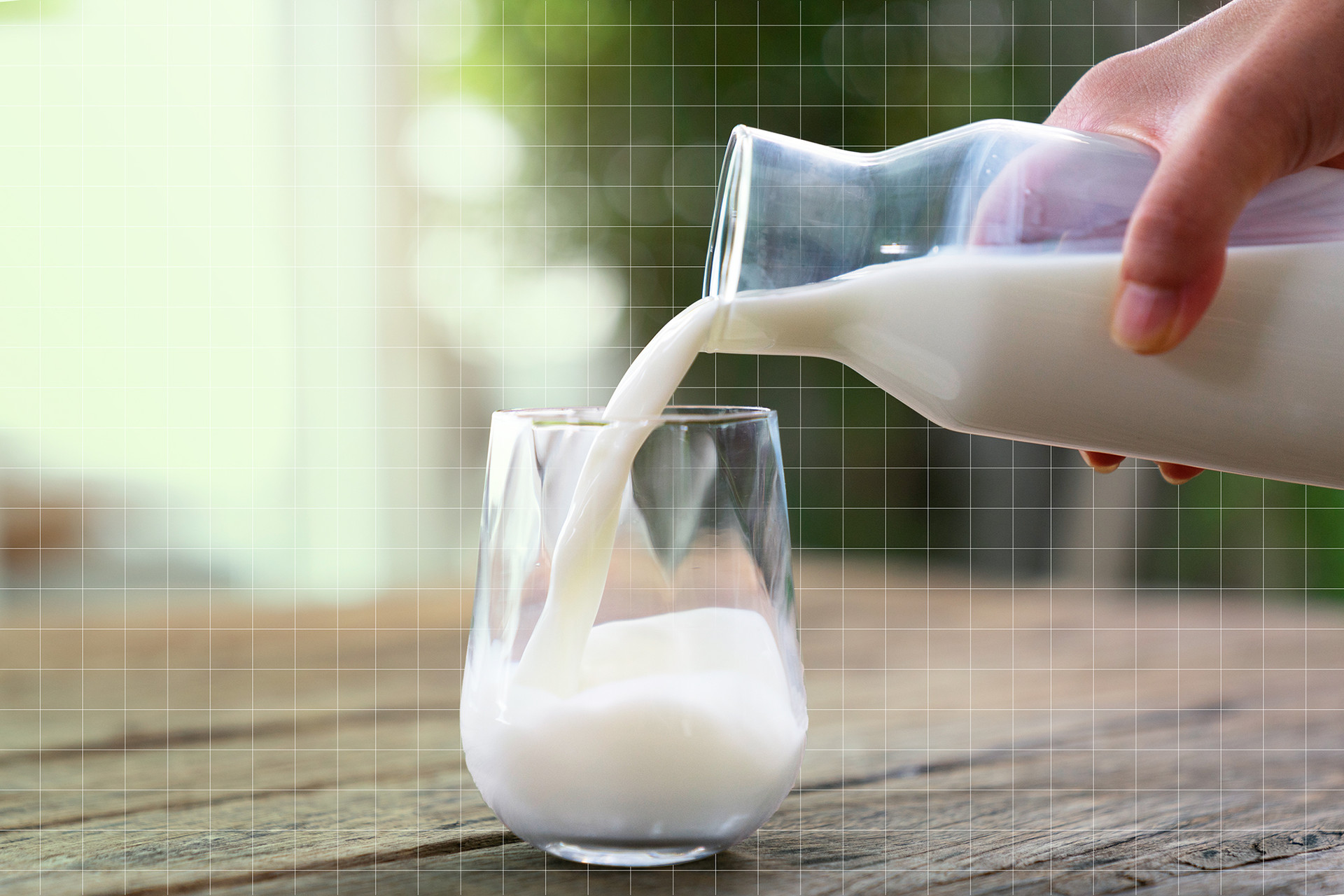 Trẻ em uống nhiều sữa tươi có tốt? - 1