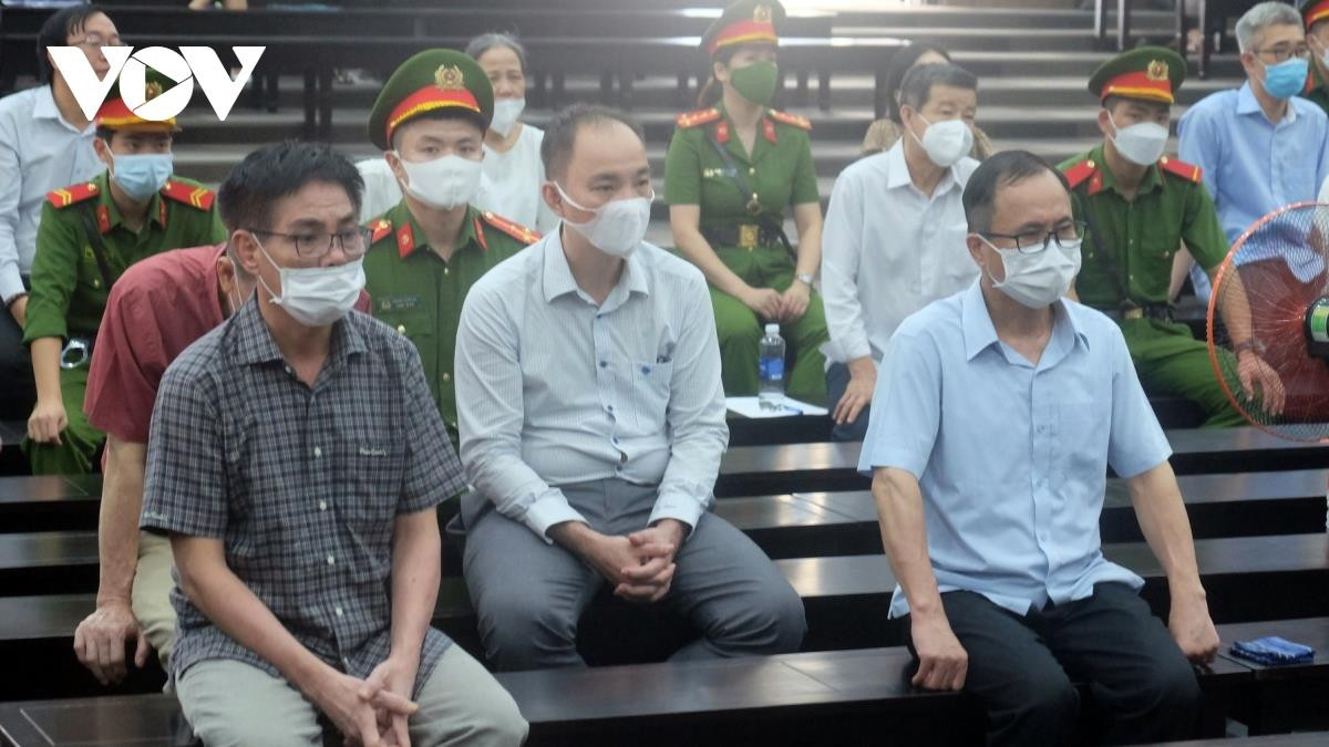 Cựu Bí thư Bình Dương Trần Văn Nam bị đề nghị mức án 9-10 năm tù giam - 1