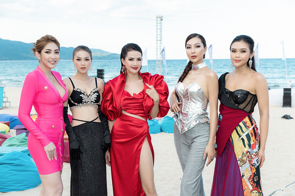 32 tuổi vẫn độc thân, Hoa hậu Phan Thị Mơ khẳng định không lo lắng  - 1