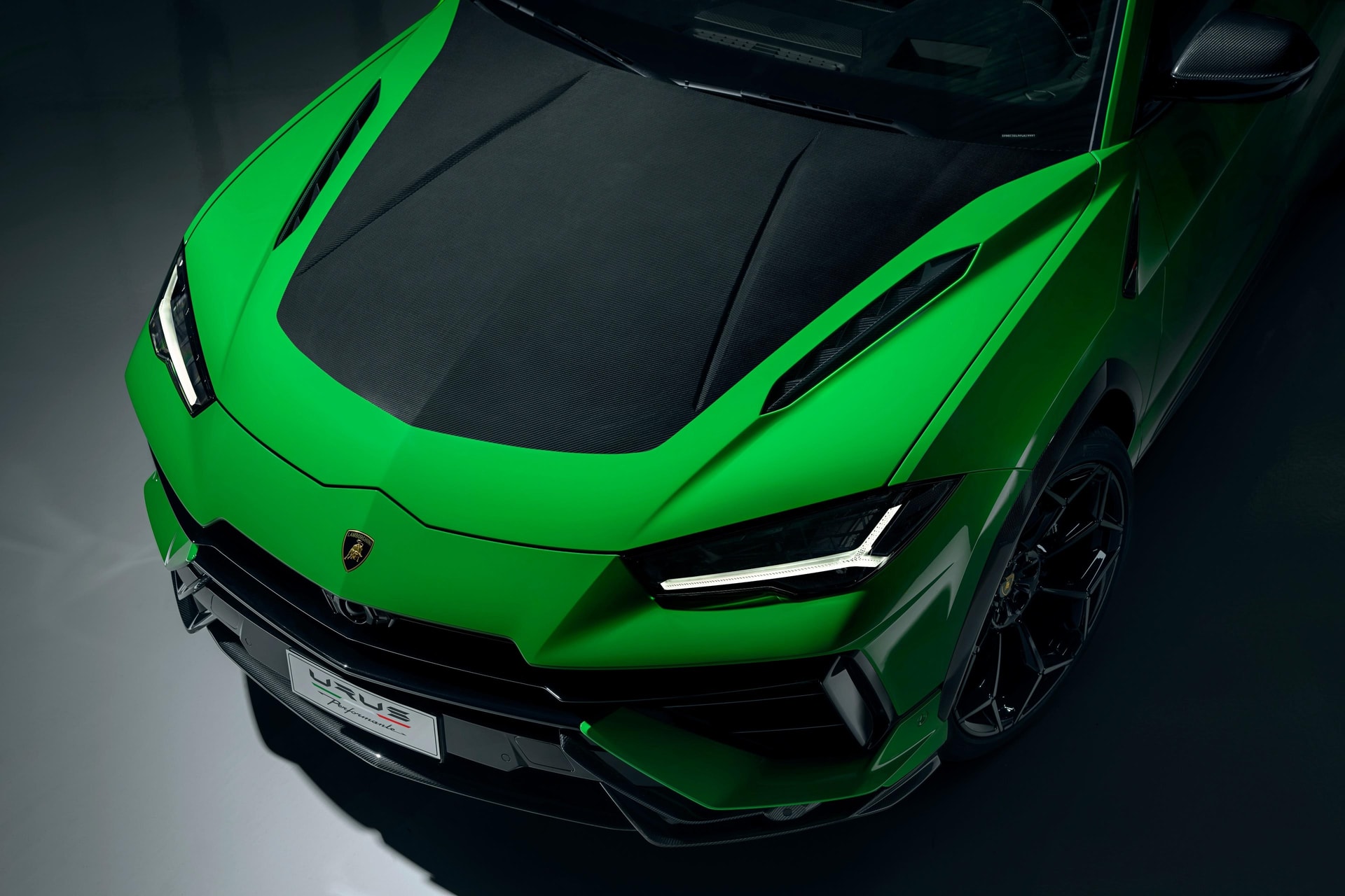 Lamborghini Urus Performante có giá 16,5 tỷ đồng tại Việt Nam - 5