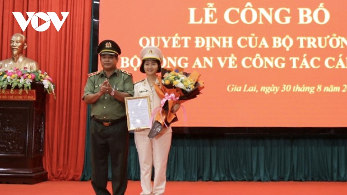 bà ksor h bơ khắp trở thành nữ phó giám đốc công an tỉnh gia lai đầu tiên hình ảnh 1 ba ksor h bo khap tro thanh nu pho giam doc cong an tinh gia lai dau tien hinh anh 1