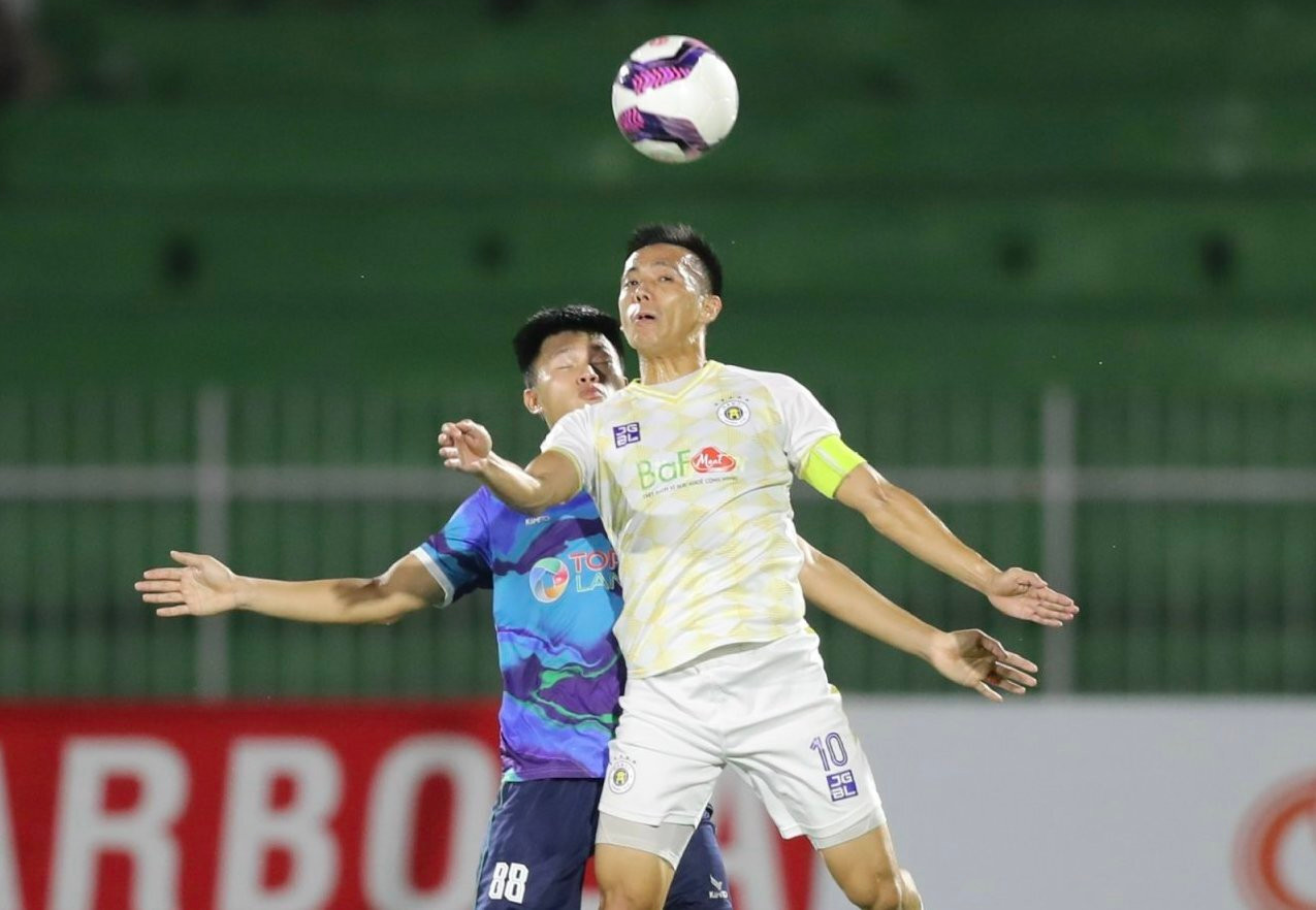 Nhận định bóng đá Hà Nội FC vs CLB Bình Định, vòng 15 V-League 2022 - 1