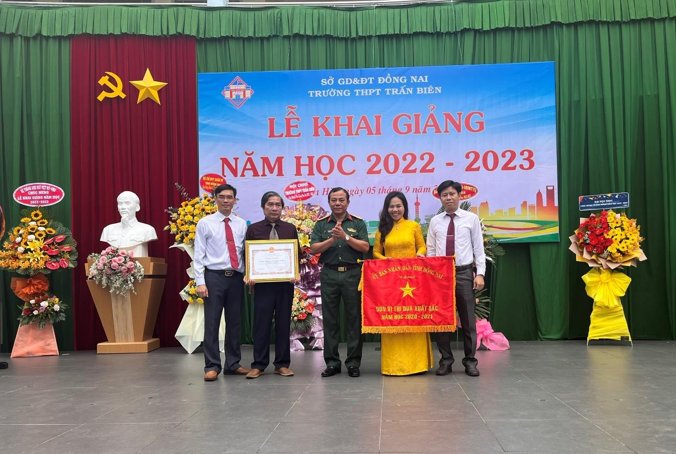 Hơn 734.000 học sinh Đồng Nai khai giảng năm học mới 2022-2023 - 3