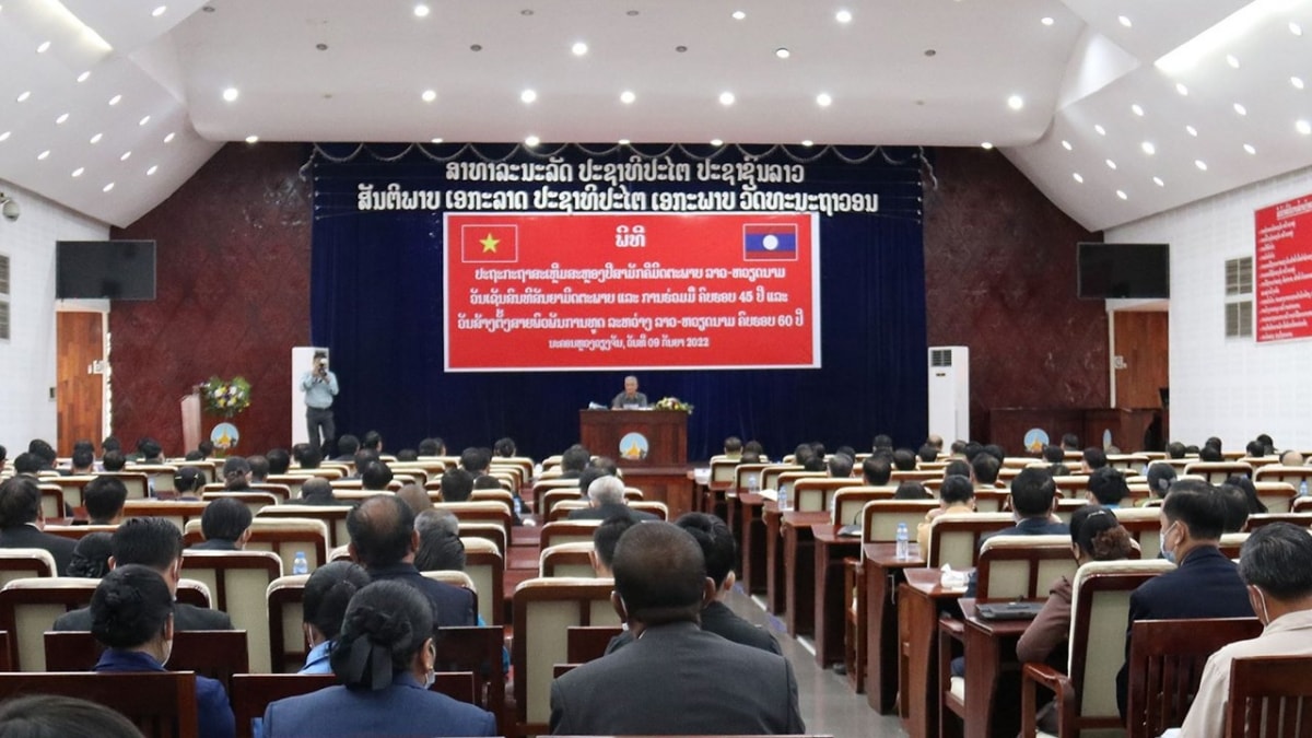 mít tinh kỷ niệm 60 năm ngày thiết lập quan hệ ngoại giao lào-việt nam hình ảnh 1 mit tinh ky niem 60 nam ngay thiet lap quan he ngoai giao lao-viet nam hinh anh 1