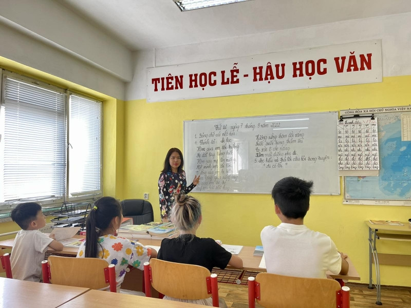 Gìn giữ tiếng Việt là giữ gìn bản sắc, văn hóa Việt - ảnh 7