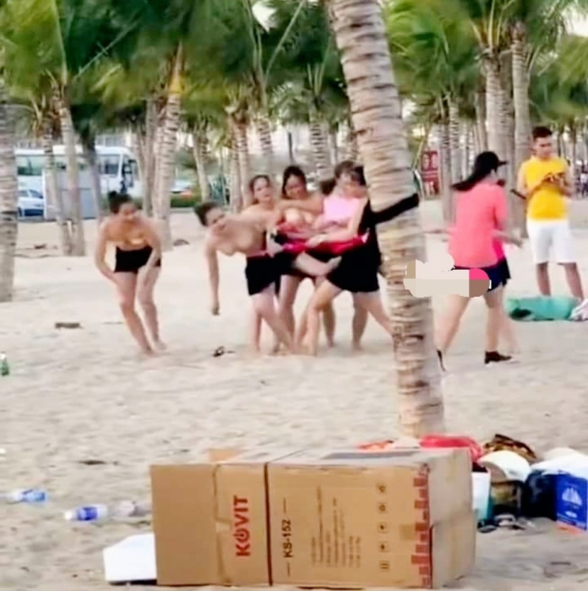 xác minh nhóm nữ du khách cởi áo ngực chơi team building ở quảng ninh hình ảnh 1 xac minh nhom nu du khach coi ao nguc choi team building o quang ninh hinh anh 1