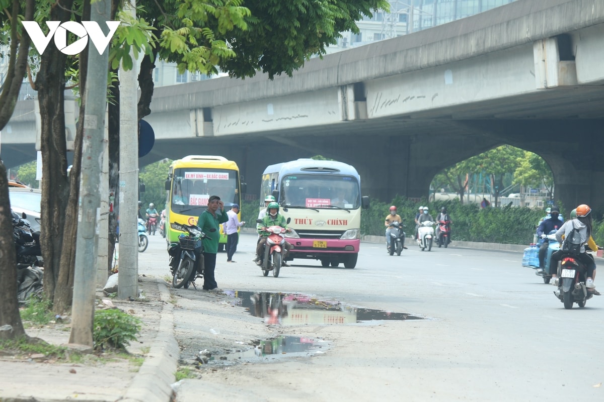 tai dien don tra khach doc duong giai phong, pham hung co quan chuc nang o dau hinh anh 1