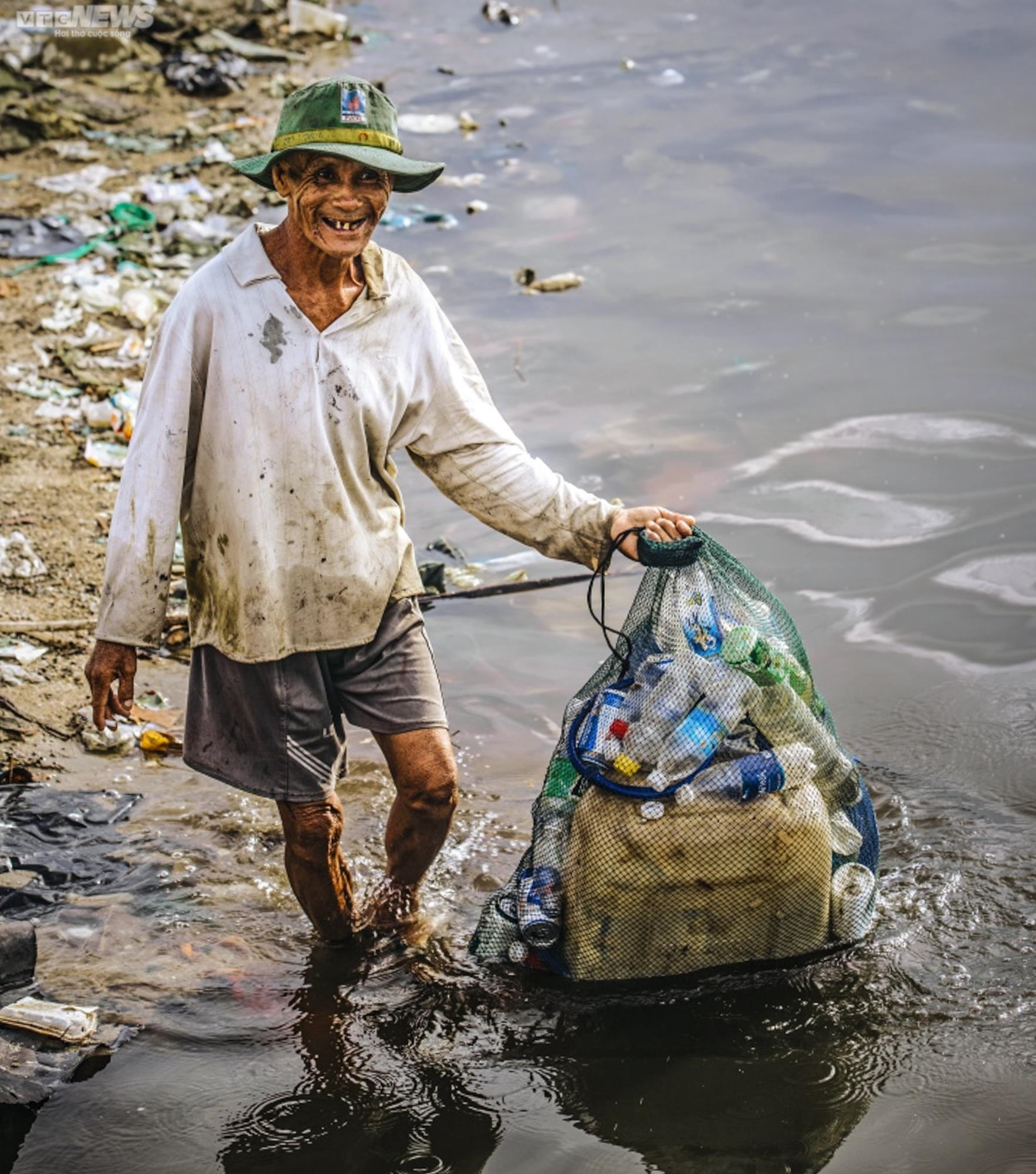 Ám ảnh rác thải bủa vây nhiều vùng biển ở Việt Nam - 2