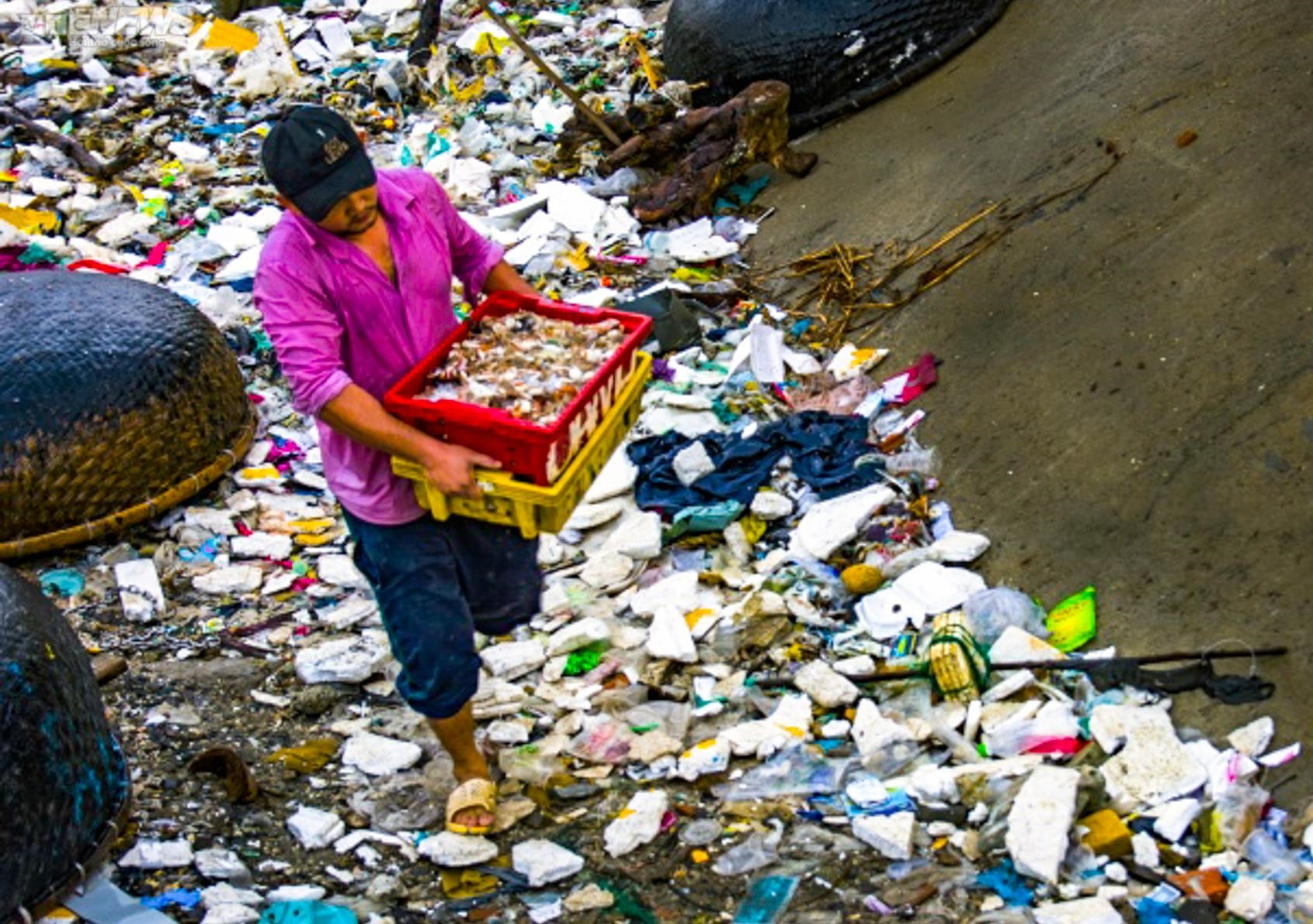 Ám ảnh rác thải bủa vây nhiều vùng biển ở Việt Nam - 5