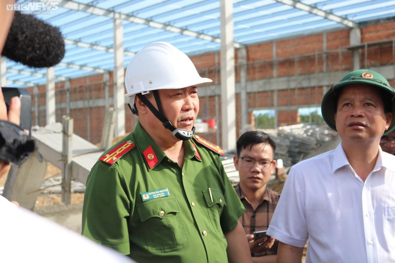 Khởi tố vụ án sập tường ở Bình Định khiến 11 người thương vong - 1