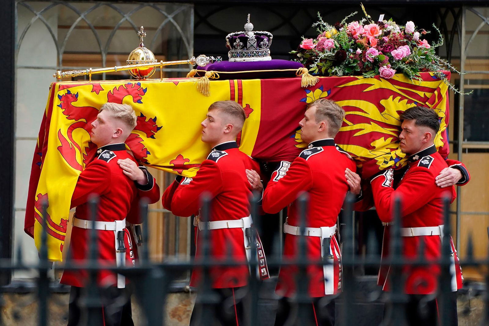 Những nghi thức đặc biệt trong lễ tang Nữ hoàng Elizabeth II - 2