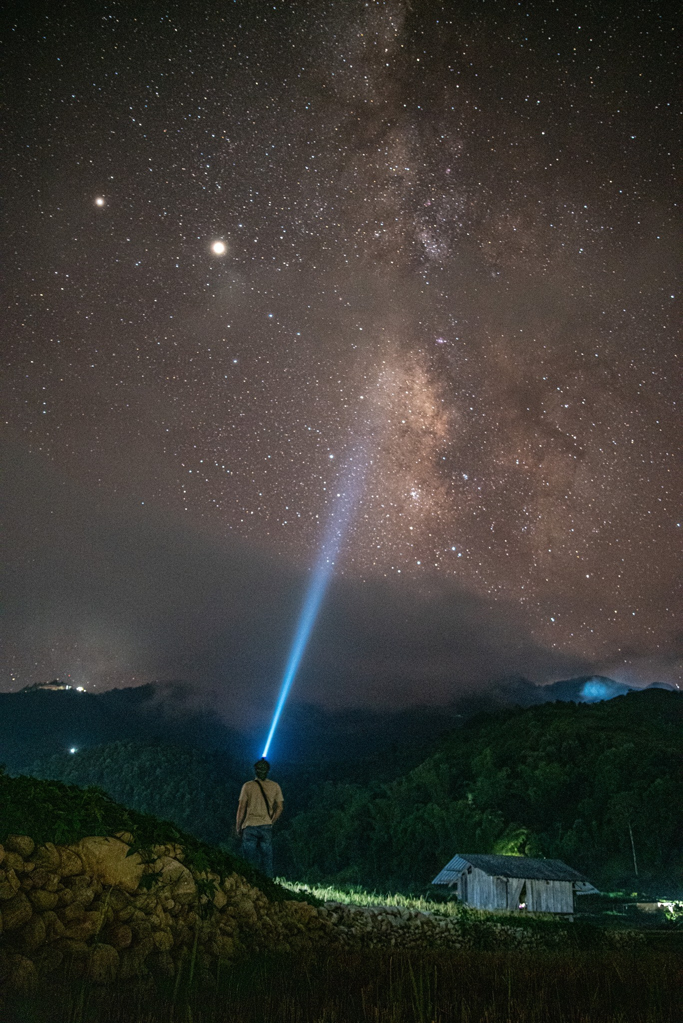 Vườn quốc gia Cúc Phương hóa ‘xứ thần tiên’ khi đêm về bởi vũ điệu của đom đóm - 7