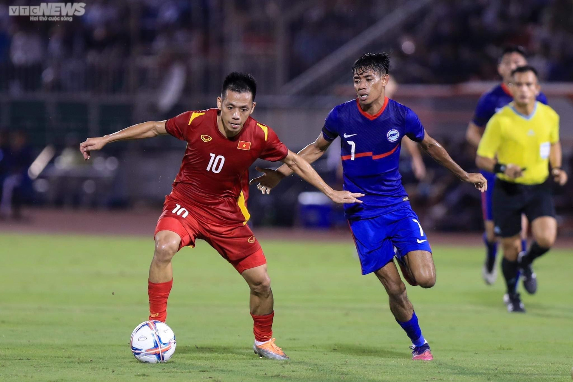 Quang Hải khó dự AFF Cup, HLV Park Hang Seo đối mặt bài toán nan giải - 2