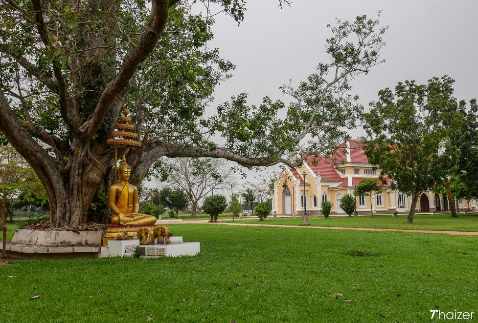 Độc đáo ngôi chùa mang kiến trúc nhà thờ có 1-0-2 ở Thái Lan - 3