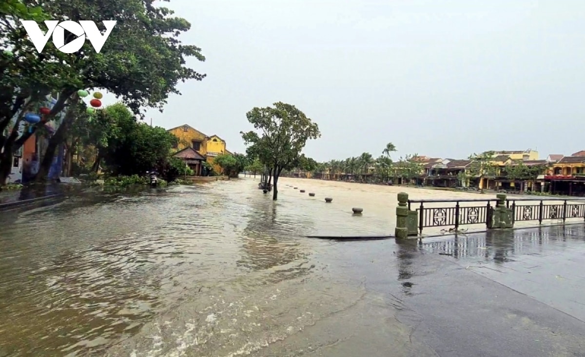 pho co hoi an mua lu thu hut khach quoc te hinh anh 4