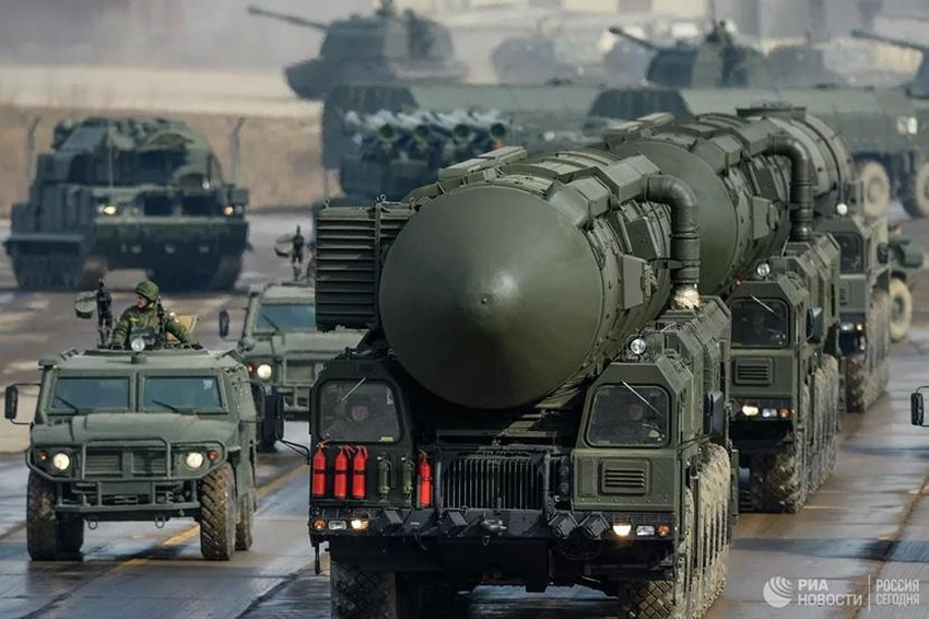 Xung đột Nga - Ukraine đang lên tột đỉnh: Thế giới sẽ nguy hiểm ra sao? - 2