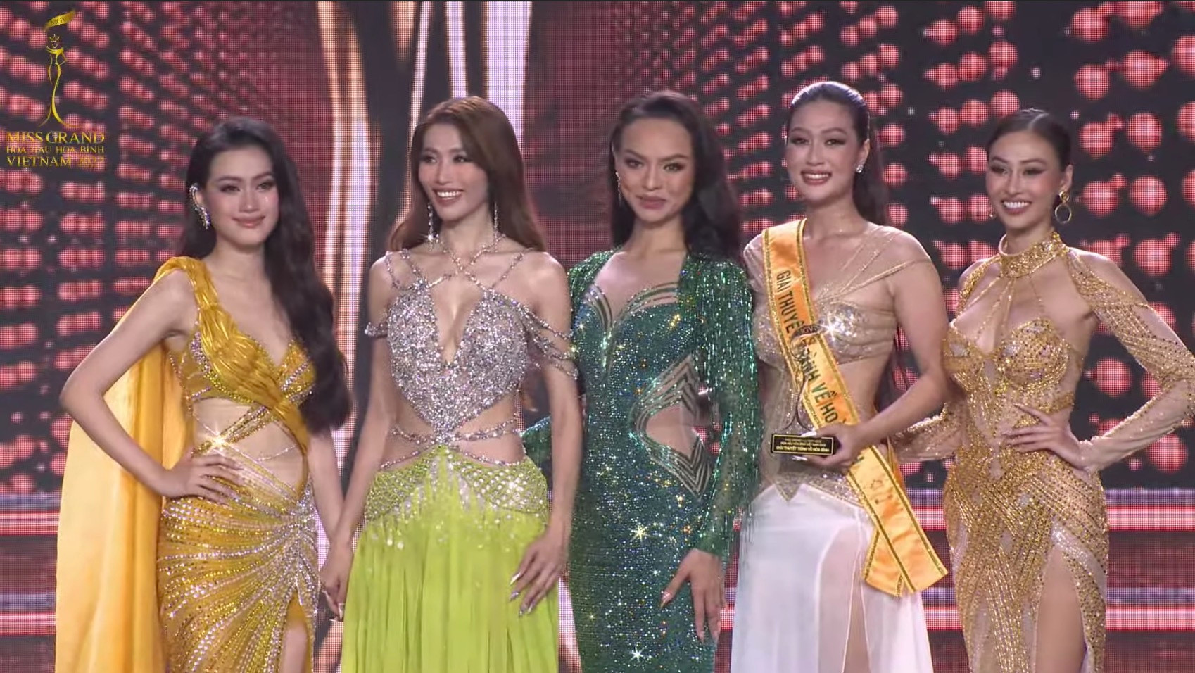 Chung kết Miss Grand Vietnam 2022: Công bố 5 cô gái xuất sắc nhất - 2