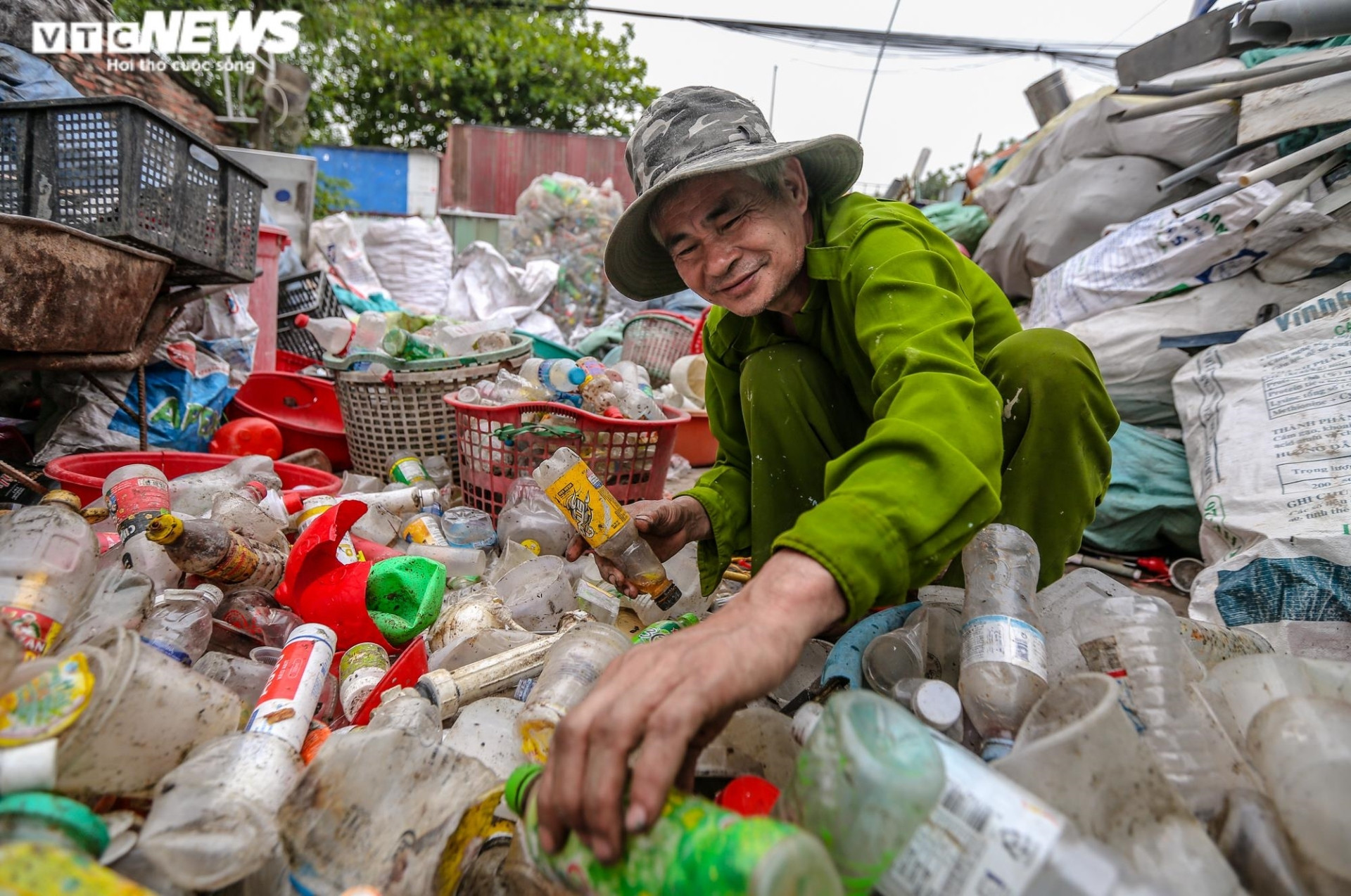Giảm thiểu rác thải nhựa đại dương: Từ chính sách đến thực tiễn - 3