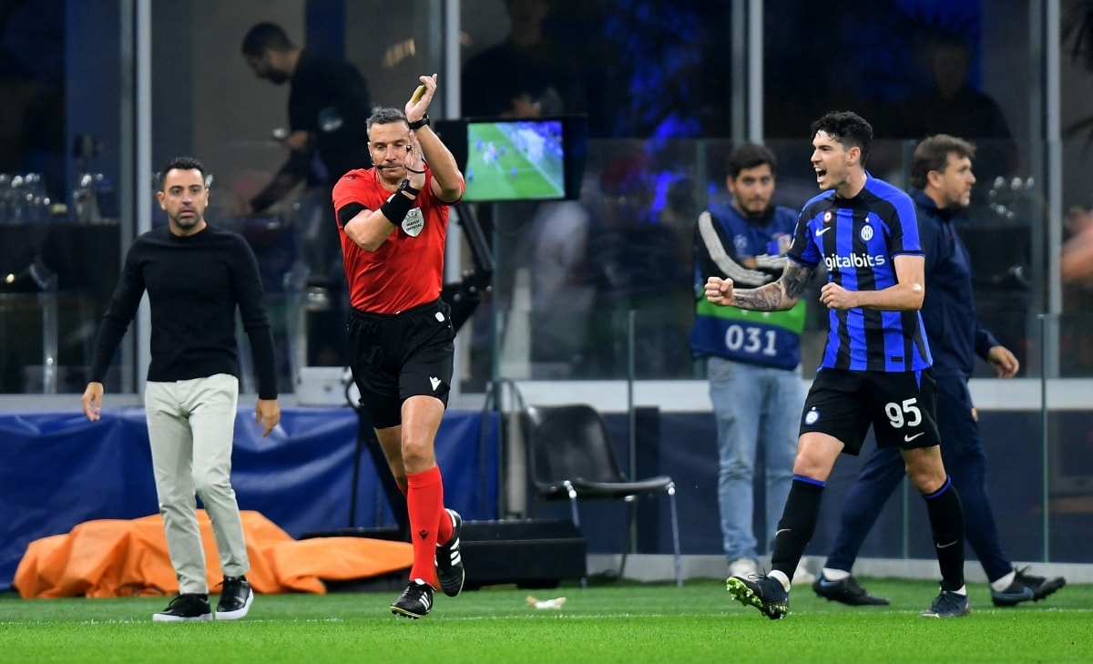 calhanoglu ghi bàn đẹp mắt, inter milan thắng nghẹt thở barca hình ảnh 11 calhanoglu ghi ban dep mat, inter milan thang nghet tho barca hinh anh 11