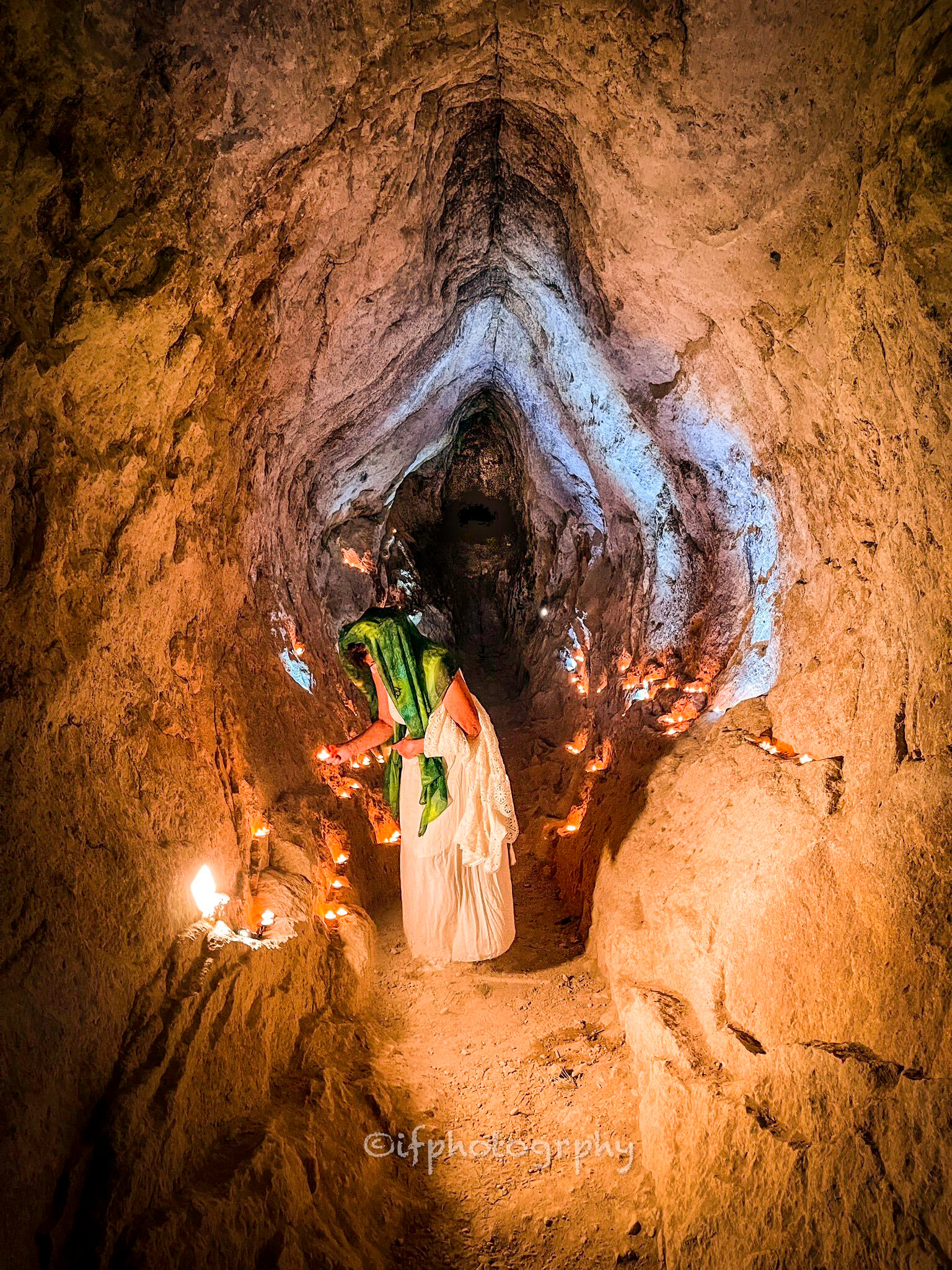 Khám phá vẻ đẹp bên trong hang động độc lạ do con người tạo ra từ 3000 năm trước - 7