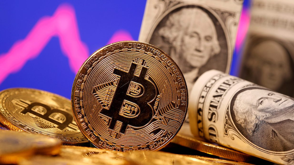 Giá Bitcoin hôm nay 8/10: Bitcoin giảm giá, mất mốc 20.000 USD - 1