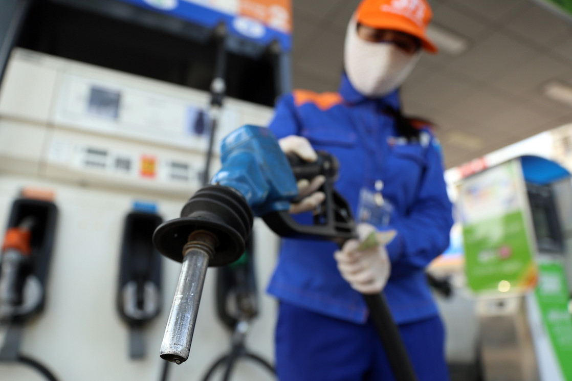 Bộ Tài Chính đề nghị tăng chi phí định mức xăng dầu - 1