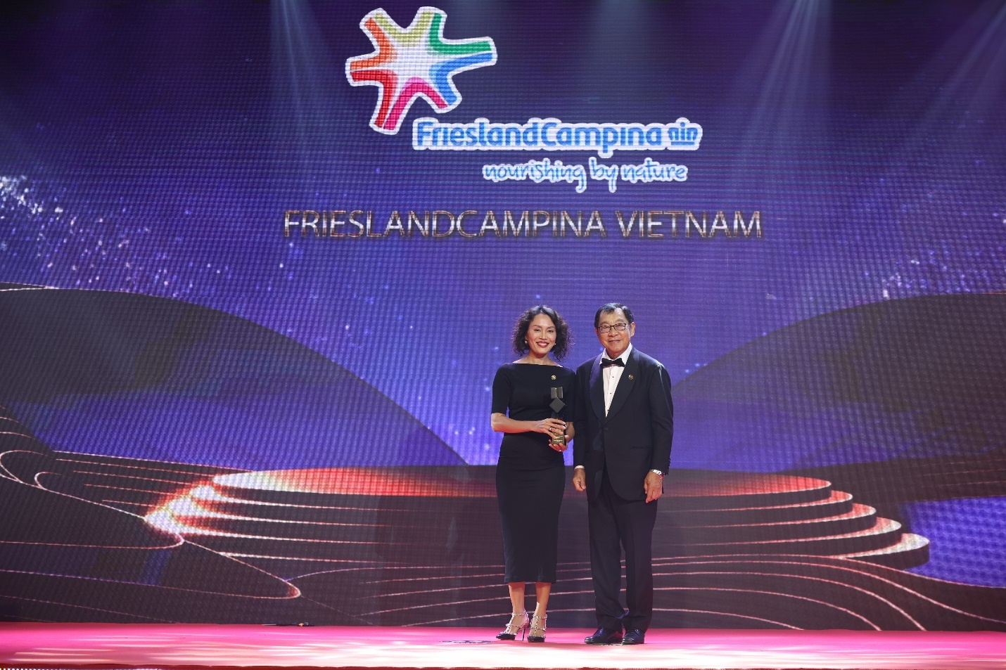 FrieslandCampina Việt Nam đạt giải thưởng doanh nghiệp xuất sắc châu Á 2022 - 1