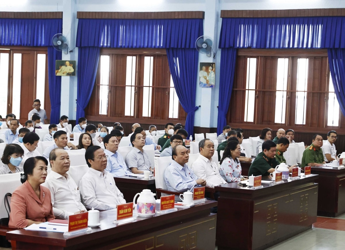 chủ tịch nước tiếp thu, giải đáp nhiều vấn đề nóng cử tri tp.hcm quan tâm hình ảnh 2 chu tich nuoc tiep thu, giai dap nhieu van de nong cu tri tp.hcm quan tam hinh anh 2