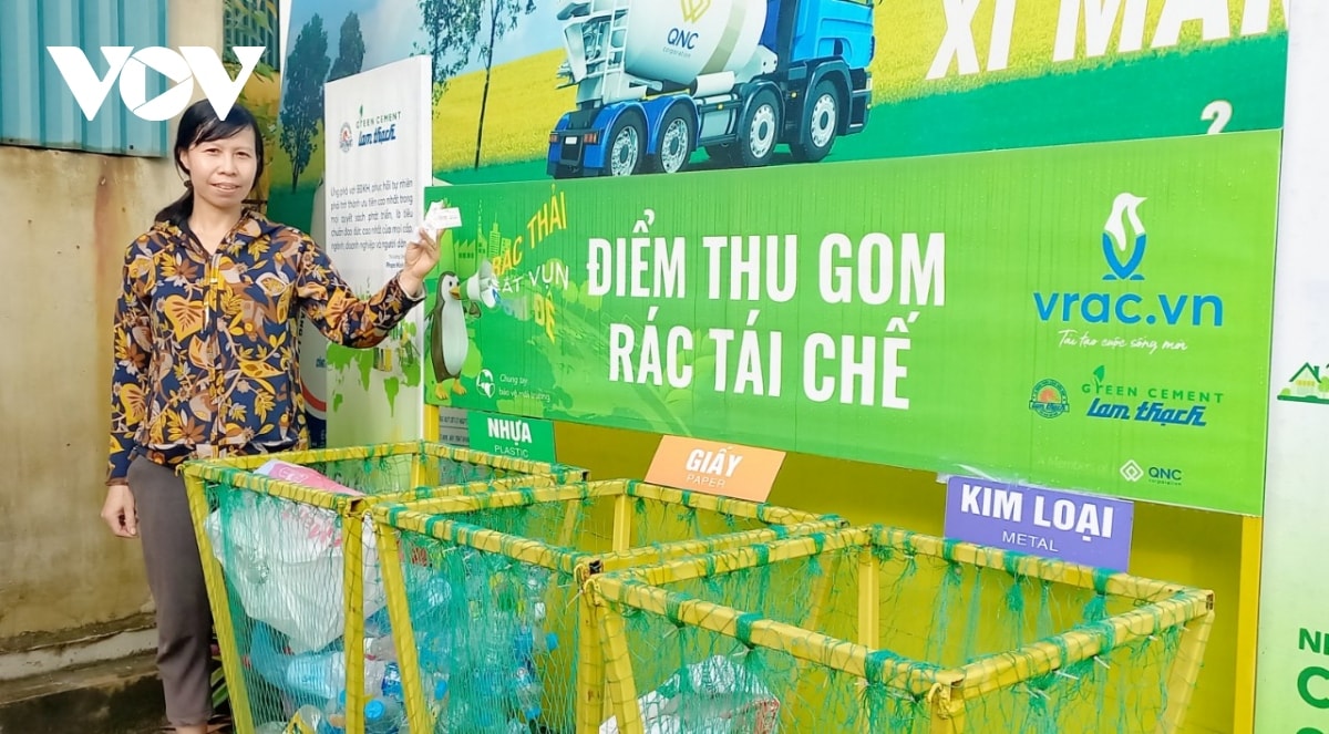 gửi rác-rút tiền mô hình ngân hàng độc - lạ hình ảnh 5 gui rac-rut tien mo hinh ngan hang doc - la hinh anh 5