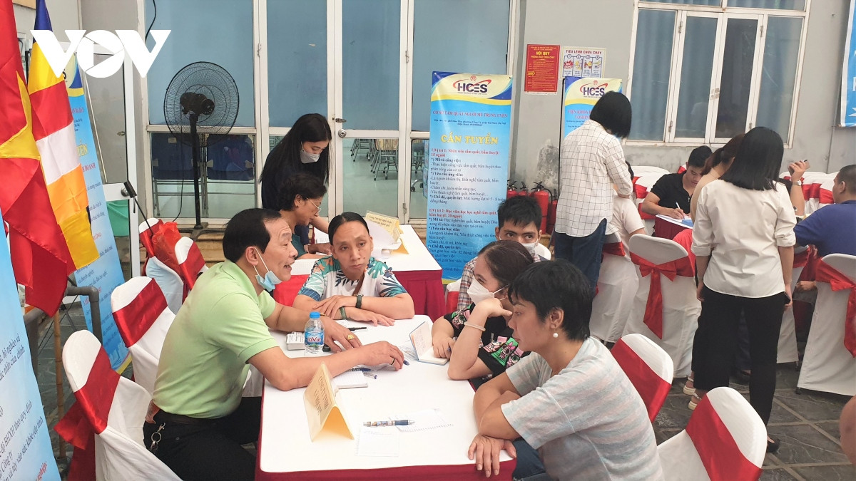 ho tro hoc nghe, tao them nhieu co hoi viec lam cho nguoi khuyet tat hinh anh 1