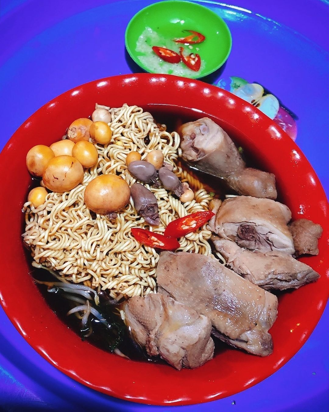 Trời se lạnh, thưởng thức tô mì gà tần thơm nức mũi là ấm ngay, khỏi sợ cô đơn - 5