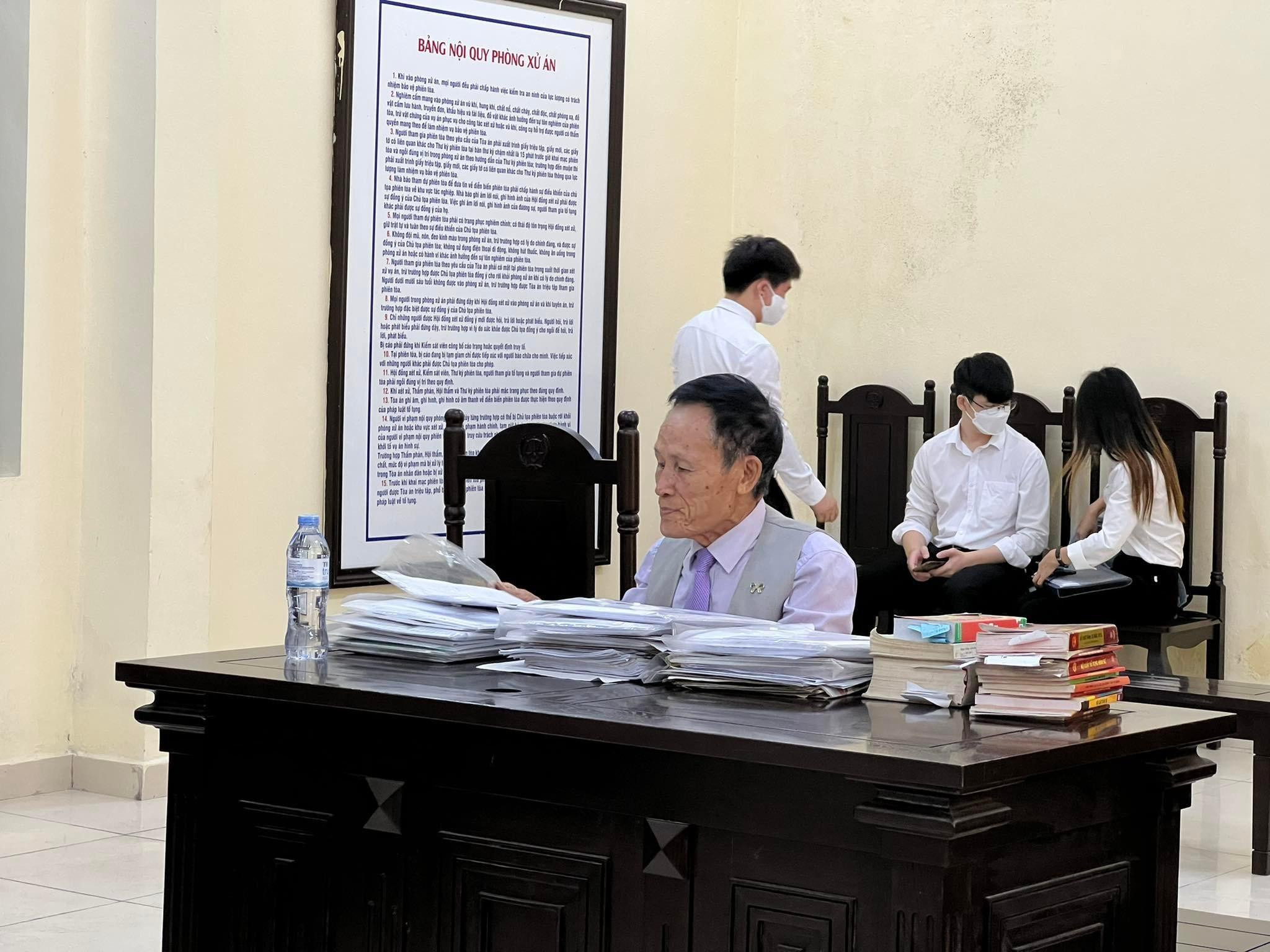 Chưa thể xét xử ông Hiệp ‘khùng’ vụ cháy nhà trọ trên đường Đê La Thành, Hà Nội - 1